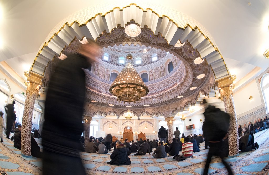Freitagsgebet in Frankfurter Moschee/dpa