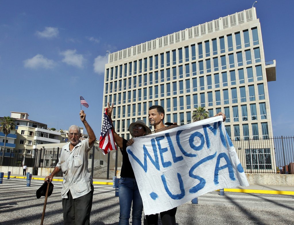 USA and Cuba reopen embassies. Ernesto Mastrascusa dpa