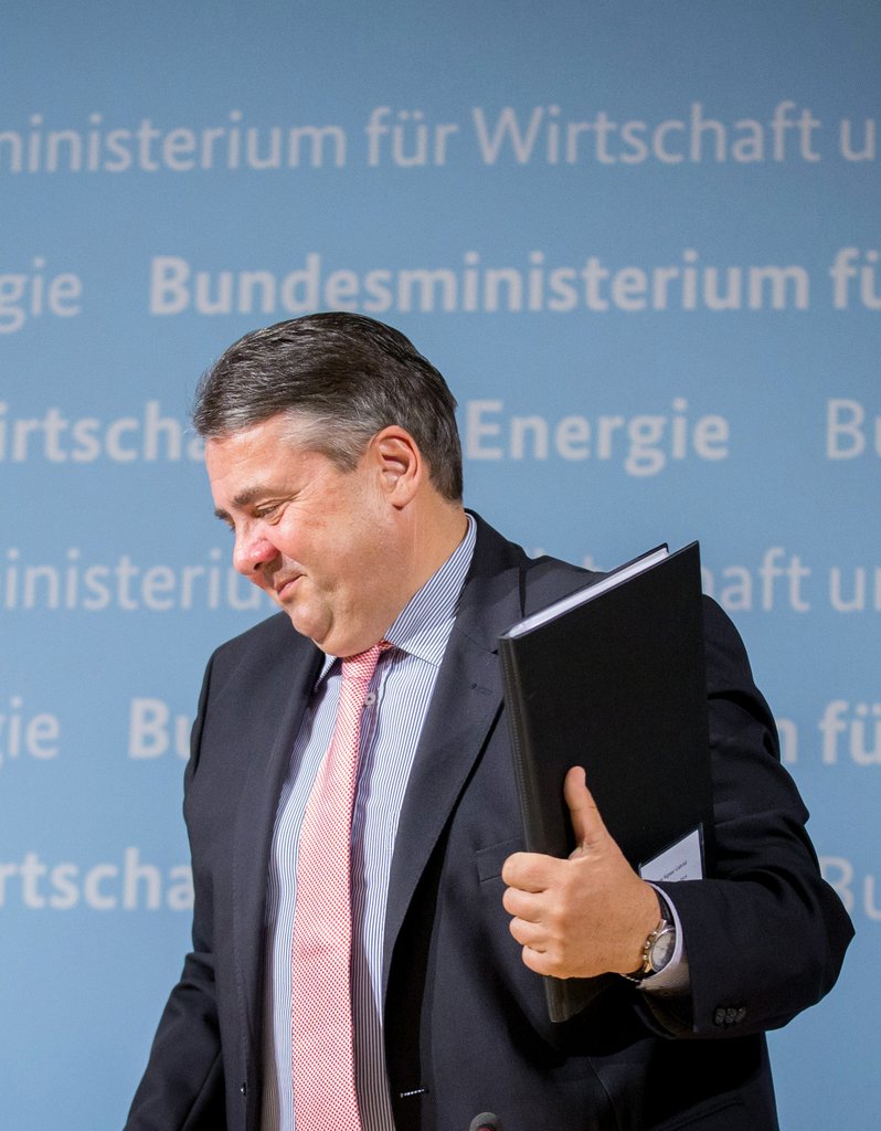 Gabriel spricht zur Flüchtlingskrise / dpa