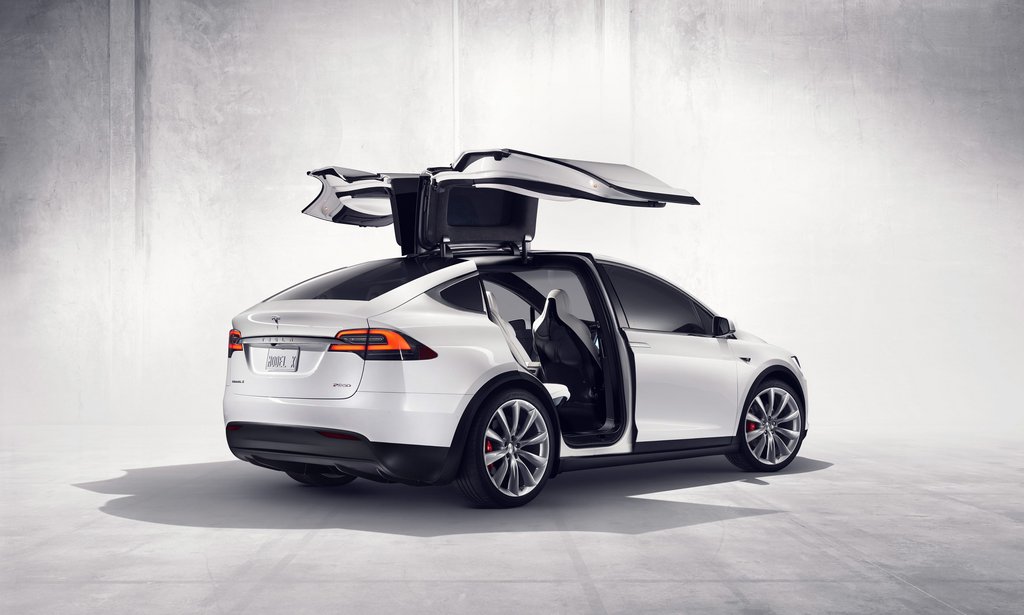 Tesla - first all-electric SUV Tesla Model X/dpa