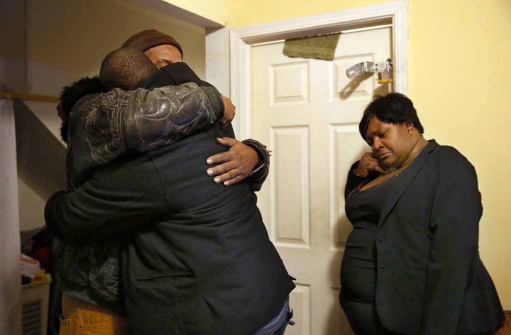 Polizei in Chicago erschieflt zwei Schwarze und spricht von Unfall, dpa