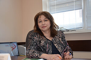 Dr.Gogia K