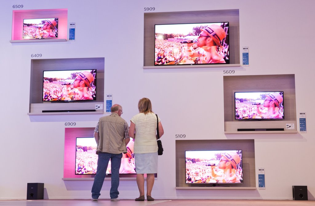 Elektronikmesse IFA - Flachbildfernseher. dpa